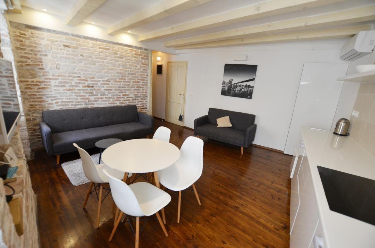 Grisia Apartments Rovinj Exteriör bild